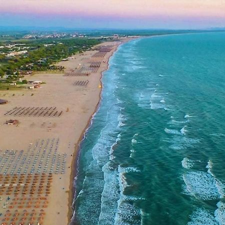 Mediterranean Sea Apartment City Center Durrës Exteriör bild