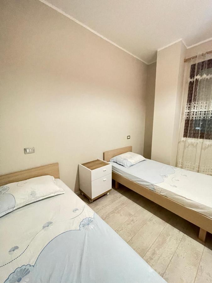 Mediterranean Sea Apartment City Center Durrës Exteriör bild